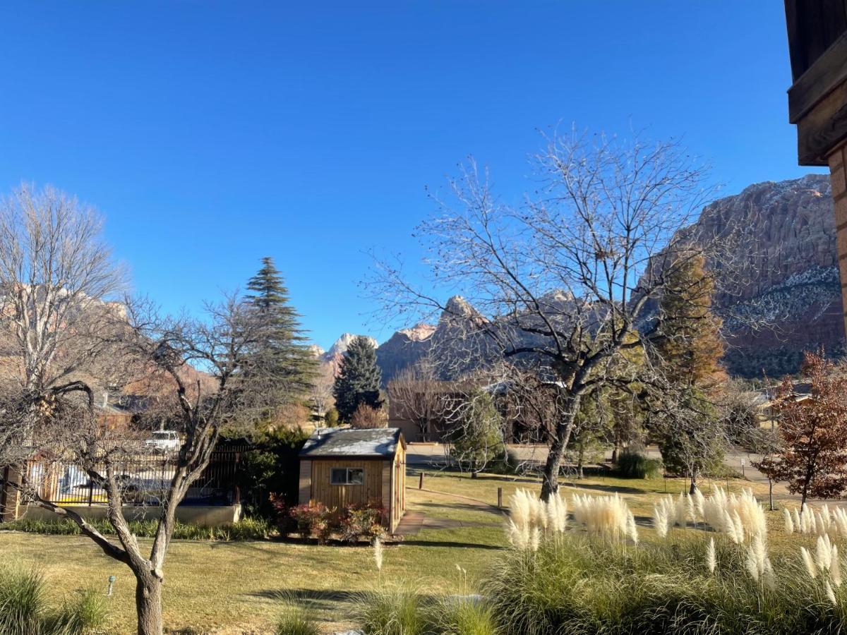 ספרינגדייל Driftwood Lodge מראה חיצוני תמונה