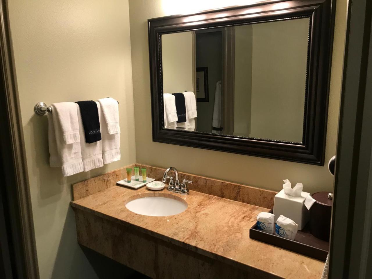 ספרינגדייל Driftwood Lodge מראה חיצוני תמונה